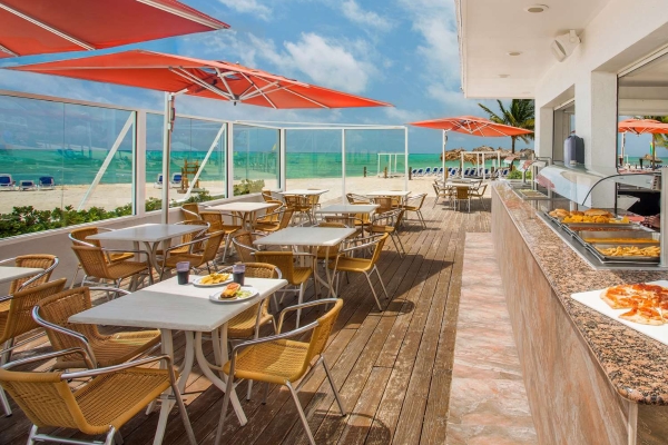 Hotel Viva Wyndham Fortuna Beach - All-Inclusive Resort (Freeport)